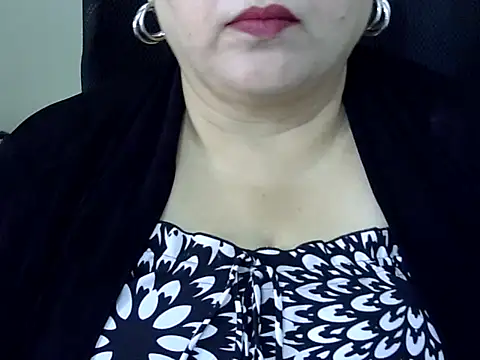 Snapshot of Soniya_Sha chatting on May 2026 07:36:02 AM Soniya Sha online show from May 2026 07:36:02 AM