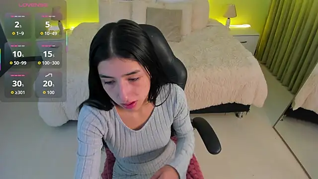 Snapshot of Celeste_Rous__ chatting on January 2026 12:18:02 PM Celeste Rous online show from January 2026 12:18:02 PM