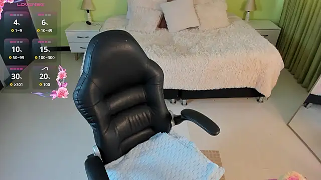 Snapshot of Celeste_Rous__ chatting on February 2026 12:24:01 PM Celeste Rous online show from February 2026 12:24:01 PM