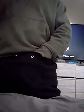 Snapshot of iLOVETRAY96 chatting on February 2026 07:34:02 PM iLOVETRAY96 online show from February 2026 07:34:02 PM