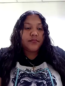 Snapshot of VaneandRossy chatting on December 2025 03:30:01 PM VaneandRossy online show from December 2025 03:30:01 PM