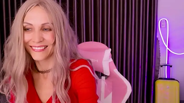 Snapshot of betty_xoxoo chatting on February 2026 11:31:02 AM betty xoxoo online show from February 2026 11:31:02 AM