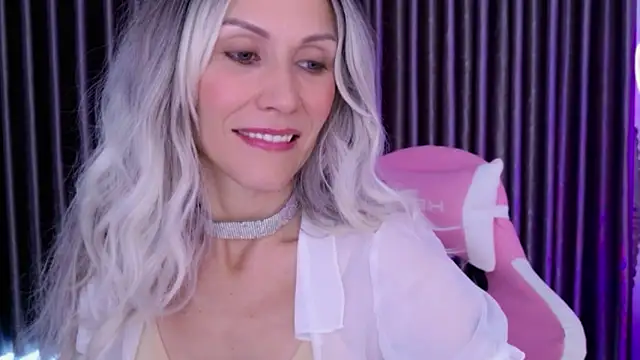 betty xoxoo online show from March 2026 08:07:02 AM