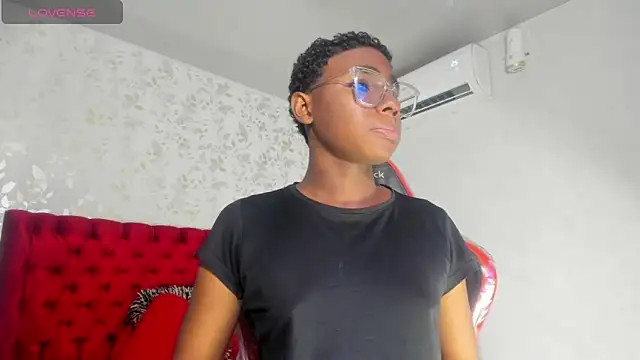 teylor lovee online show from February 2026 08:36:01 PM