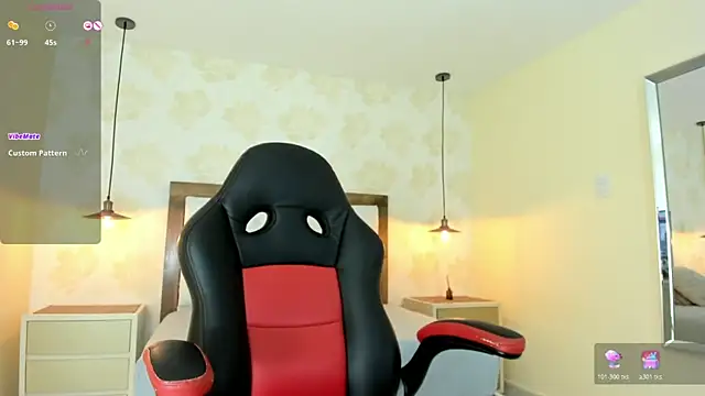 VENUSGREYS1 online show from May 2026 12:09:02 PM