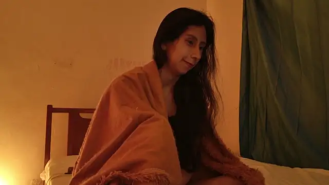 MoonLipsON- online show from May 2026 02:18:01 AM