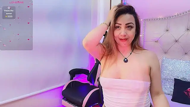 Snapshot of Miss_Liu chatting on February 2026 01:49:02 PM Miss Liu online show from February 2026 01:49:02 PM