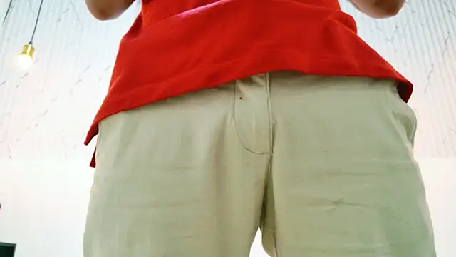 Snapshot of NatyAndAlex chatting on January 2026 01:19:01 AM NatyAndAlex online show from January 2026 01:19:01 AM