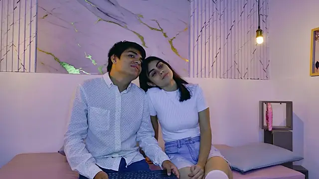 Snapshot of NatyAndAlex chatting on January 2026 08:47:01 PM NatyAndAlex online show from January 2026 08:47:01 PM