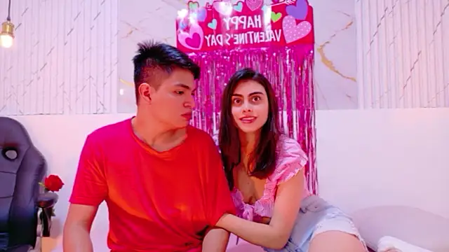 Snapshot of NatyAndAlex chatting on February 2026 10:39:02 PM NatyAndAlex online show from February 2026 10:39:02 PM