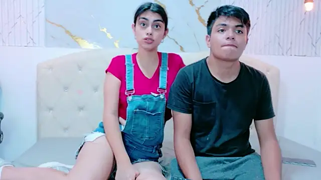 Snapshot of NatyAndAlex chatting on February 2026 08:19:02 PM NatyAndAlex online show from February 2026 08:19:02 PM