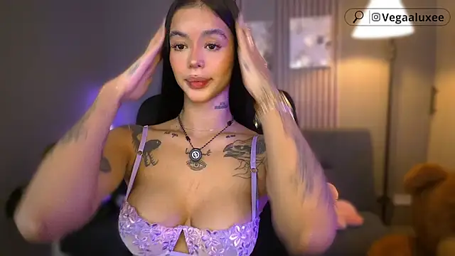 VegaLuxe online show from May 2026 02:00:01 PM