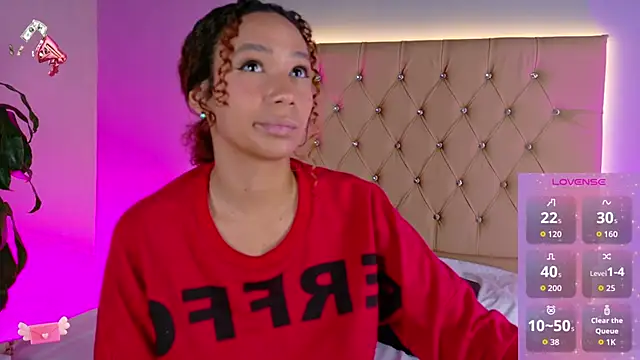 EmmaLawrence  online show from March 2026 08:52:01 AM