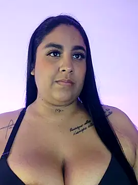 Snapshot of YenthCorona chatting on January 2026 03:10:02 AM YenthCorona online show from January 2026 03:10:02 AM