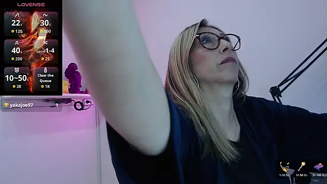 Snapshot of Scarlett_079 chatting on January 2026 11:59:02 AM Scarlett 079 online show from January 2026 11:59:02 AM