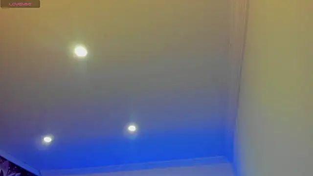 Snapshot of Scarlett_079 chatting on February 2026 11:42:02 AM Scarlett 079 online show from February 2026 11:42:02 AM