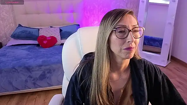 Scarlett 079 online show from May 2026 11:29:01 AM