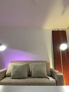 Snapshot of victoria___moon chatting on March 2026 05:09:02 PM victoria moon online show from March 2026 05:09:02 PM