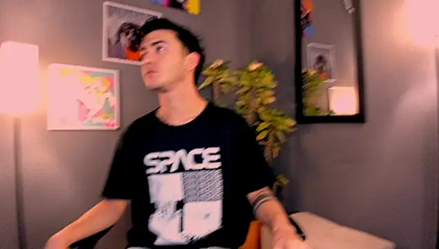 Snapshot of Feiccer_Thomson1 chatting on February 2026 04:06:02 AM Feiccer Thomson1 online show from February 2026 04:06:02 AM