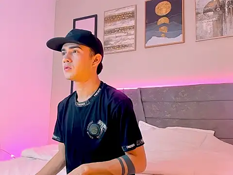 Snapshot of Feiccer_Thomson1 chatting on February 2026 02:26:01 AM Feiccer Thomson1 online show from February 2026 02:26:01 AM