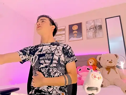 Snapshot of Feiccer_Thomson1 chatting on February 2026 05:09:02 PM Feiccer Thomson1 online show from February 2026 05:09:02 PM