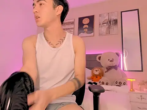 Snapshot of Feiccer_Thomson1 chatting on February 2026 01:11:01 PM Feiccer Thomson1 online show from February 2026 01:11:01 PM