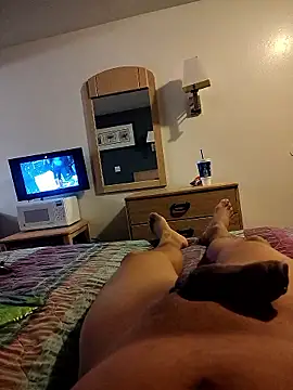 Snapshot of moneytalk516 chatting on January 2026 06:16:01 AM moneytalk516 online show from January 2026 06:16:01 AM