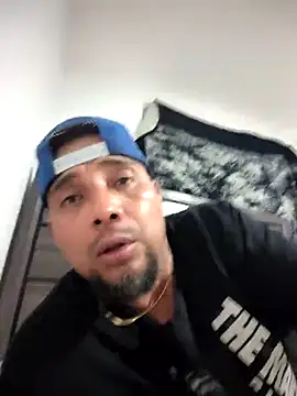 Snapshot of moneytalk516 chatting on February 2026 03:55:02 AM moneytalk516 online show from February 2026 03:55:02 AM