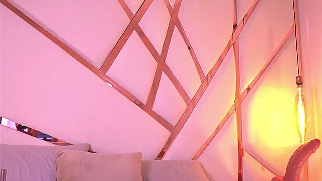 Sophie-velvet online show from June 2026 07:41:01 PM