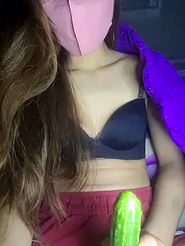 polly chan online show from December 2025 04:02:01 PM