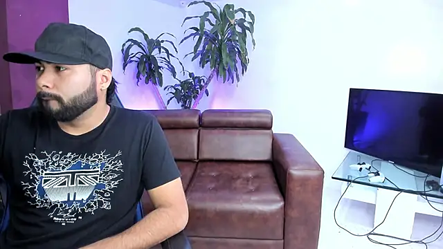 Snapshot of HotThreesoome chatting on December 2025 12:55:01 PM HotThreesoome online show from December 2025 12:55:01 PM