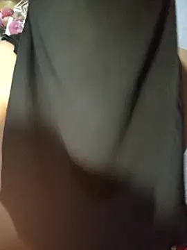 Snapshot of -Batta- chatting on January 2026 02:06:02 AM -Batta- online show from January 2026 02:06:02 AM