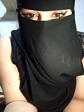 Snapshot of -Batta- chatting on February 2026 09:02:01 PM -Batta- online show from February 2026 09:02:01 PM