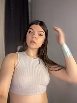 Snapshot of kira_seduce chatting on December 2025 02:25:02 PM kira seduce online show from December 2025 02:25:02 PM