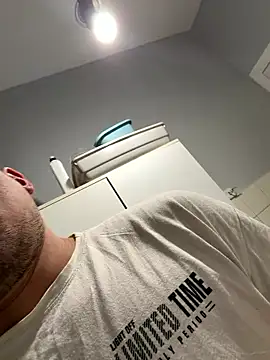 Snapshot of CharlyAlfa22 chatting on January 2026 03:39:02 PM CharlyAlfa22 online show from January 2026 03:39:02 PM