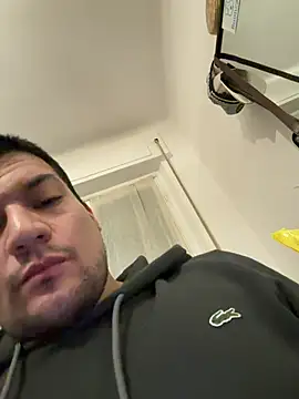 Snapshot of CharlyAlfa22 chatting on February 2026 01:10:02 AM CharlyAlfa22 online show from February 2026 01:10:02 AM