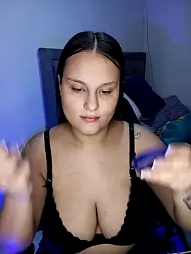 Valeriaa 21 online show from June 2026 07:33:01 PM
