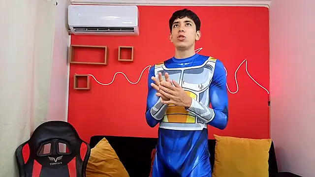 Neo Twink online show from June 2026 07:13:01 PM