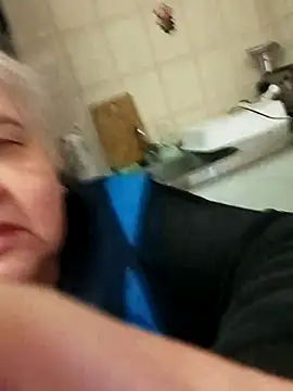 Snapshot of HapinessLovee chatting on January 2026 09:46:02 AM HapinessLovee online show from January 2026 09:46:02 AM