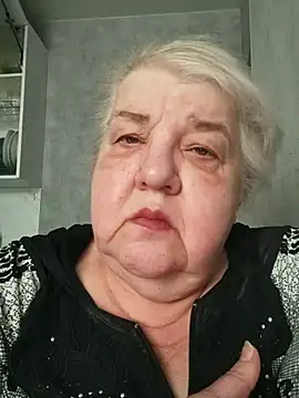 HapinessLovee online show from March 2026 10:33:01 AM