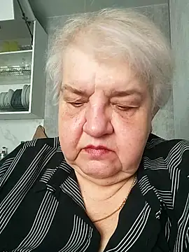 HapinessLovee online show from April 2026 07:50:01 AM