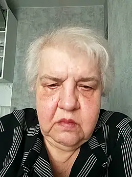 HapinessLovee online show from May 2026 08:31:02 AM