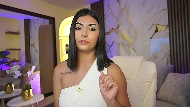 Snapshot of LiaWheeler chatting on February 2026 07:04:01 PM LiaWheeler online show from February 2026 07:04:01 PM