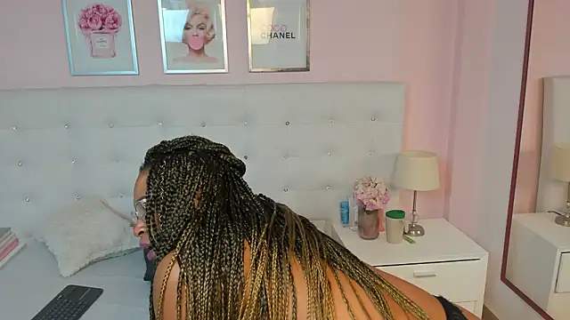 Snapshot of TanyaOconnor chatting on February 2026 11:38:02 AM TanyaOconnor online show from February 2026 11:38:02 AM