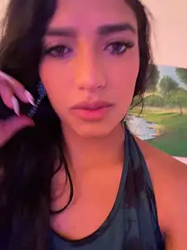 AlinaArgii online show from April 2026 02:01:02 PM