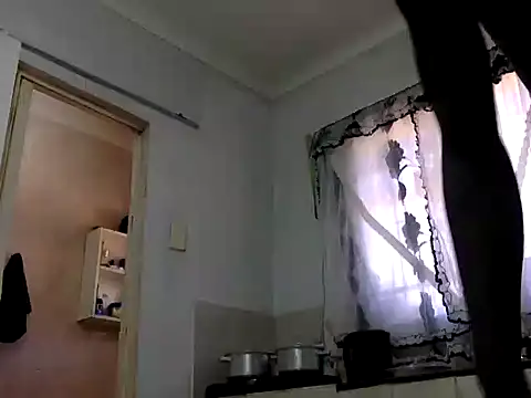 Snapshot of BloodmoonAlpha_1 chatting on February 2026 07:24:01 AM BloodmoonAlpha 1 online show from February 2026 07:24:01 AM