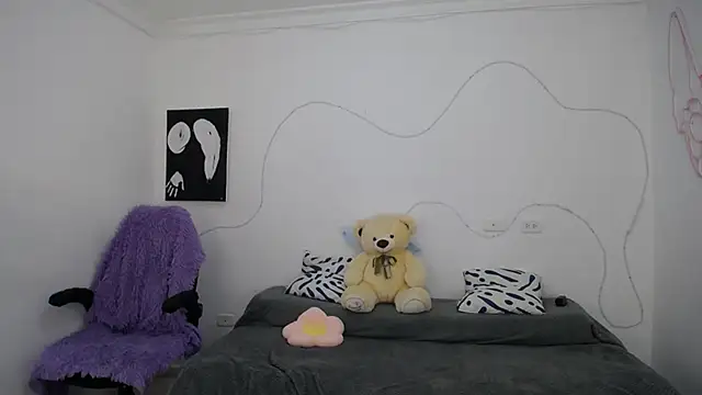 Sofia tgn online show from April 2026 06:43:02 PM