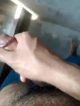 Snapshot of xhanm chatting on February 2026 06:26:01 AM xhanm online show from February 2026 06:26:01 AM