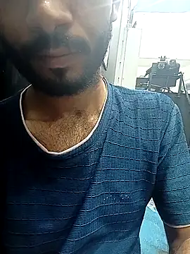 Snapshot of xhanm chatting on February 2026 09:37:02 PM xhanm online show from February 2026 09:37:02 PM