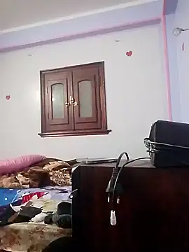 daisytaylorx1 online show from March 2026 07:32:01 PM